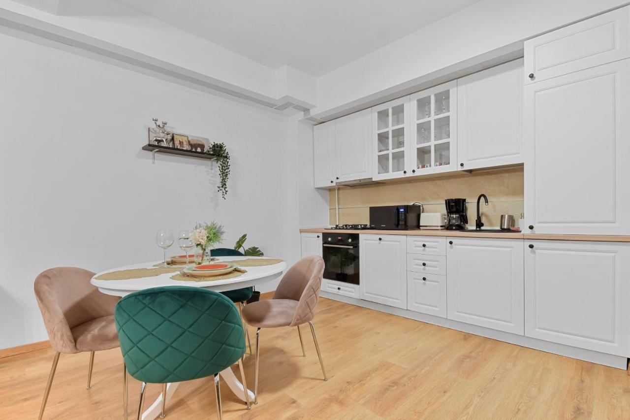 The Flower Clabucet Studio Predeal Exterior foto