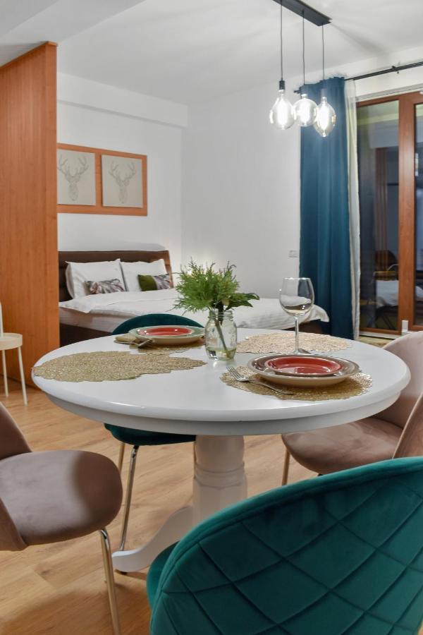The Flower Clabucet Studio Predeal Exterior foto