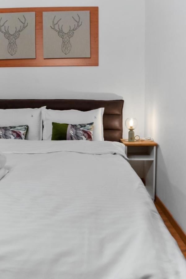 The Flower Clabucet Studio Predeal Exterior foto